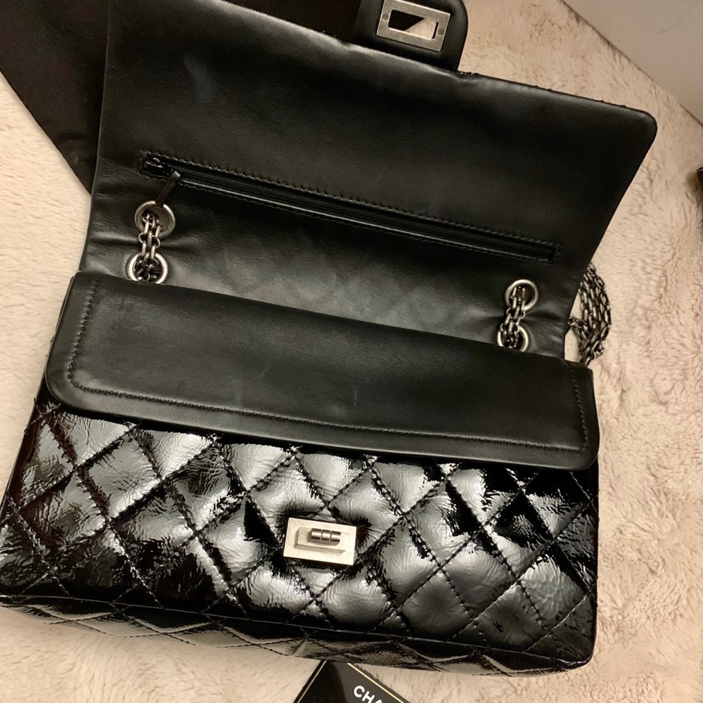 Chanel Bag - Picture 3 of 6